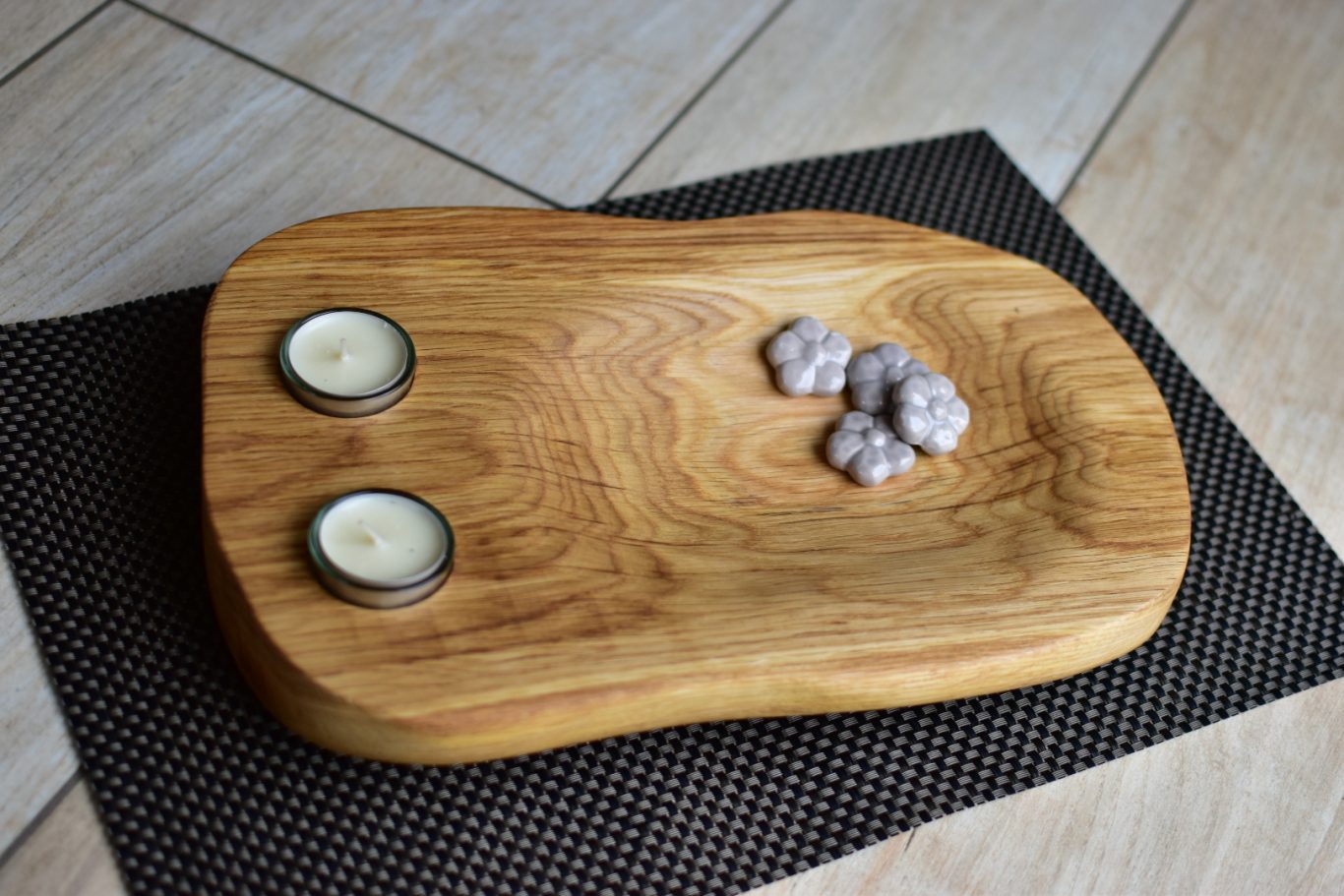 Schale Eiche mit 2 Teelichter